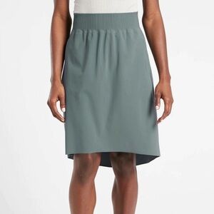 Athleta Cosmic skirt bluish gray side pockets size XS